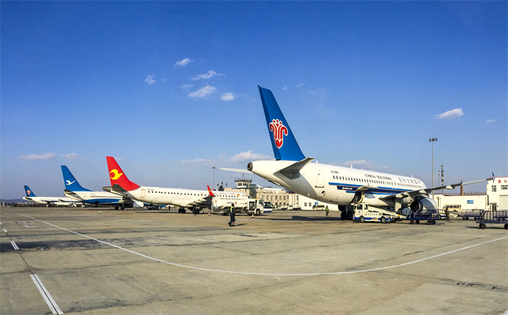 吐鲁番普通货物的空运流程？